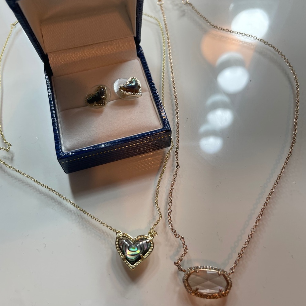 Sold Kendra Scott Necklace and Earrings